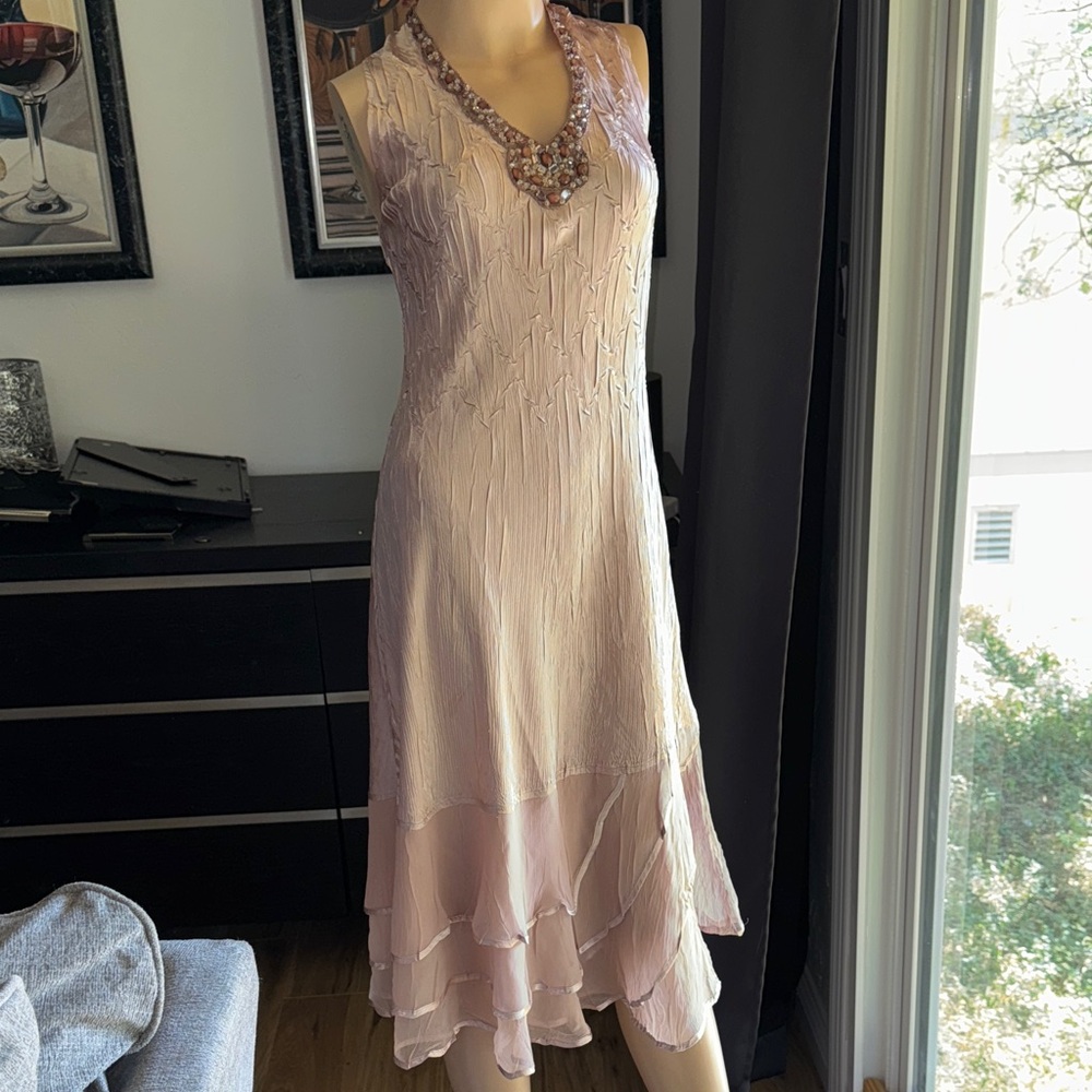 Komarov Blush/champagne V-Neck Dress 2 piece Large  B-3